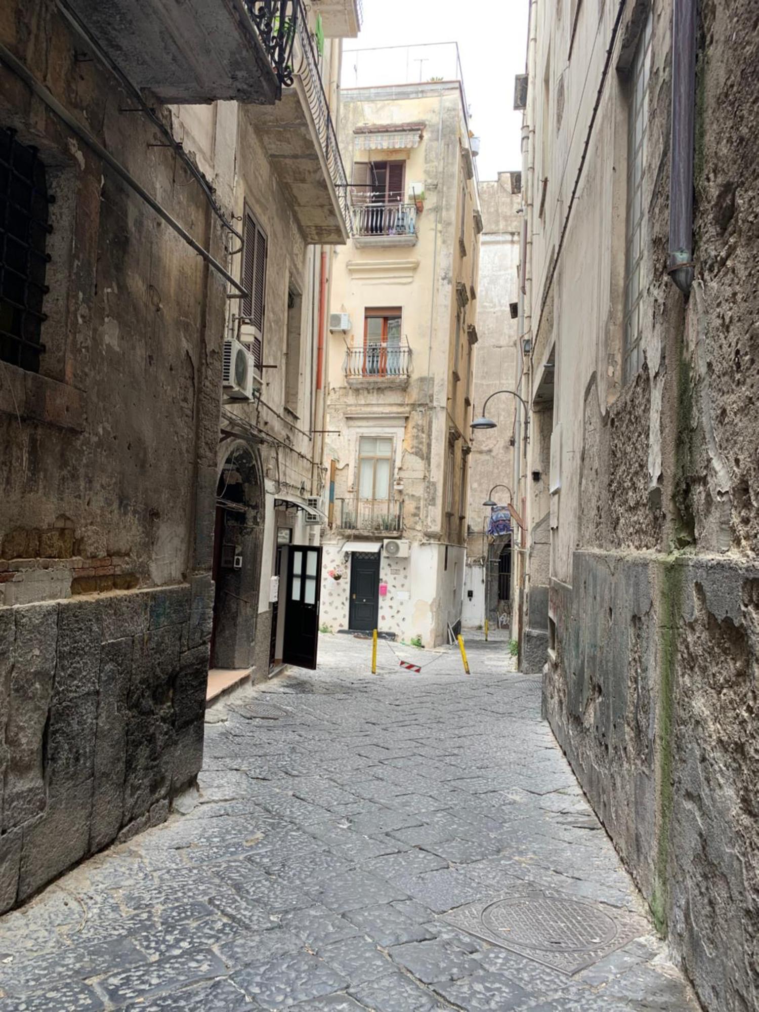 Il Basso Di Donna Assunta Napoli